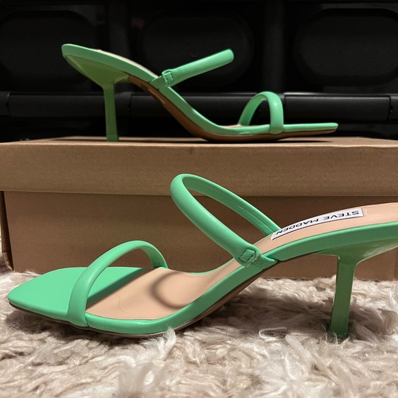 Steve Madden square open toe sandal - Picture 4 of 5